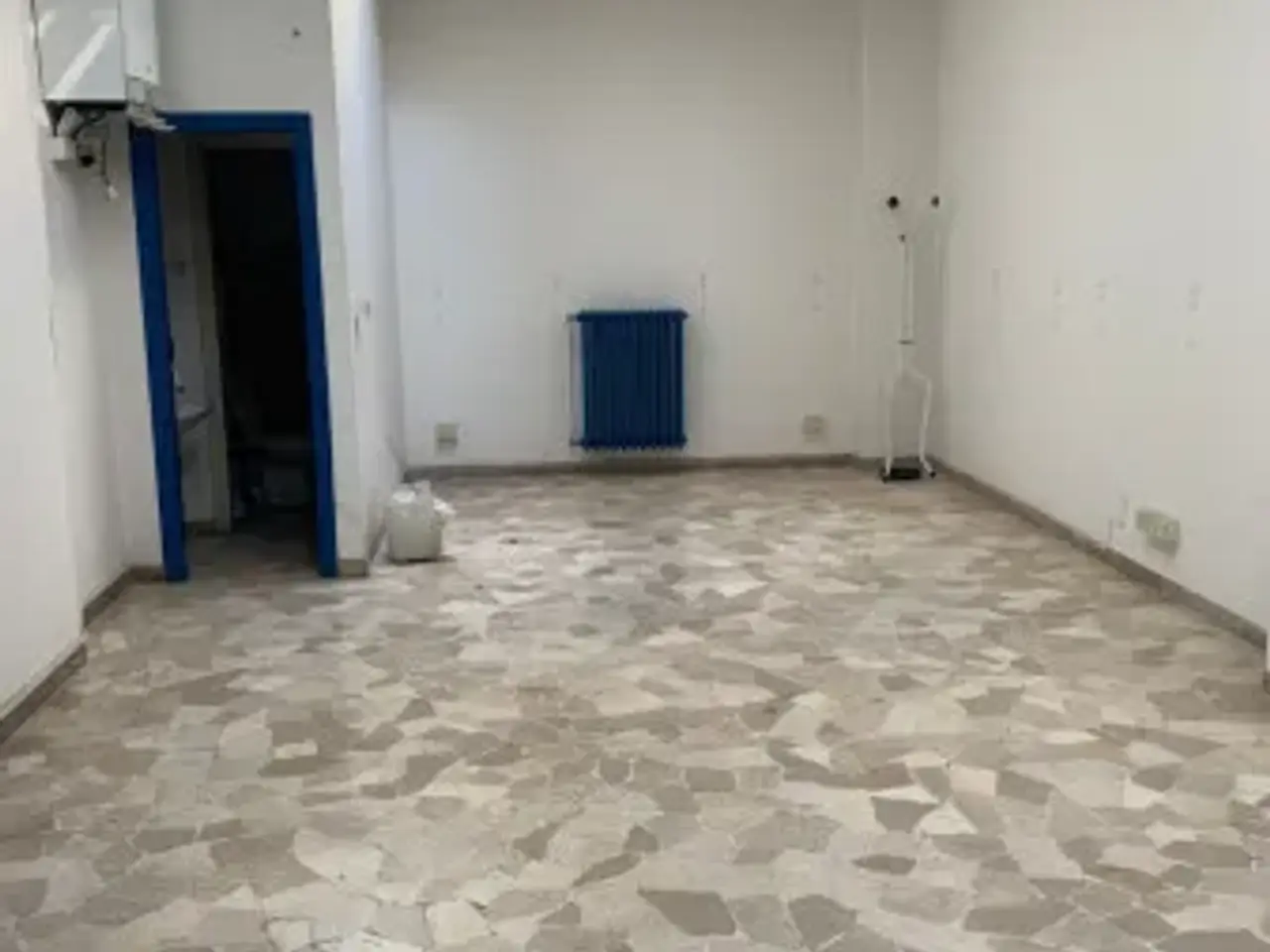 Negozio in , Imola, {3} - Foto 2
