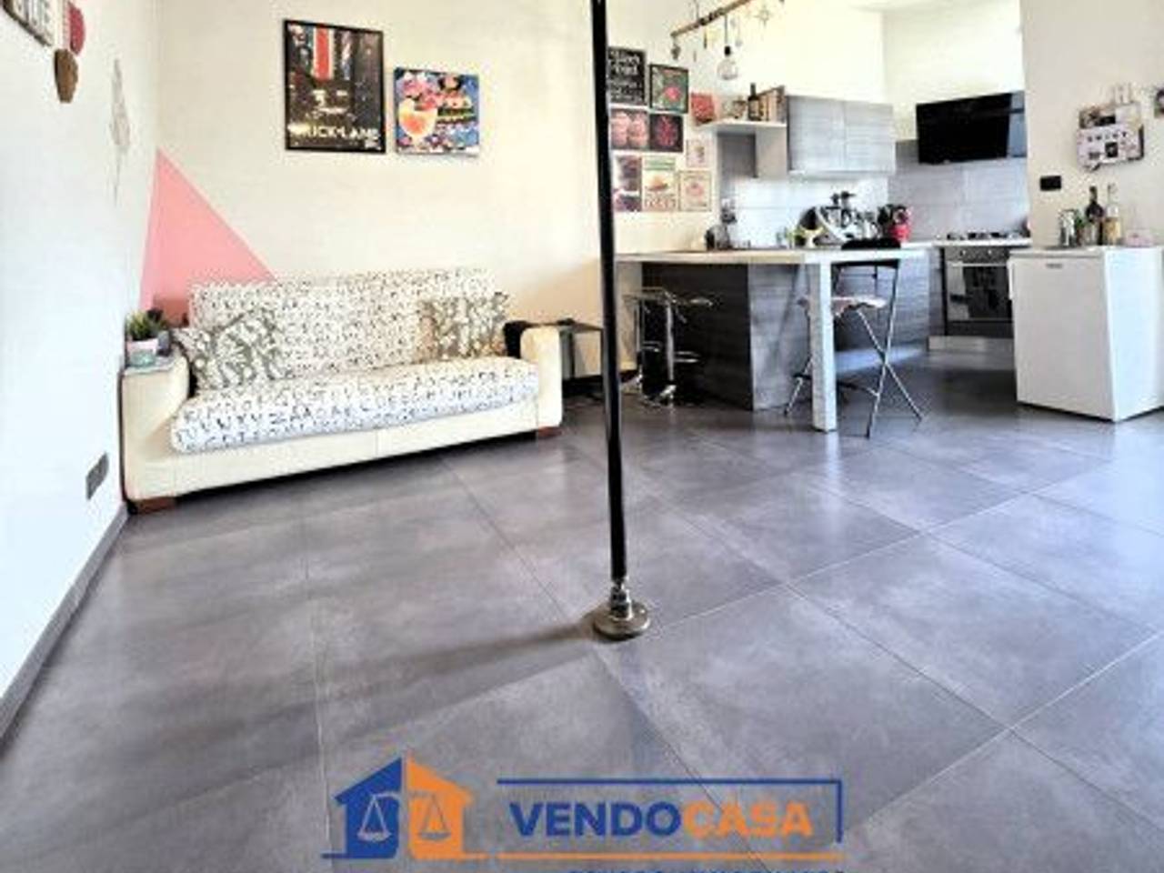 immagine annuncio 2 di 12