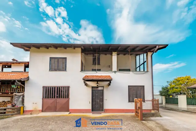 Casa indipendente in vendita, Via Martiri della Libertà 32, Cervasca - Foto 1