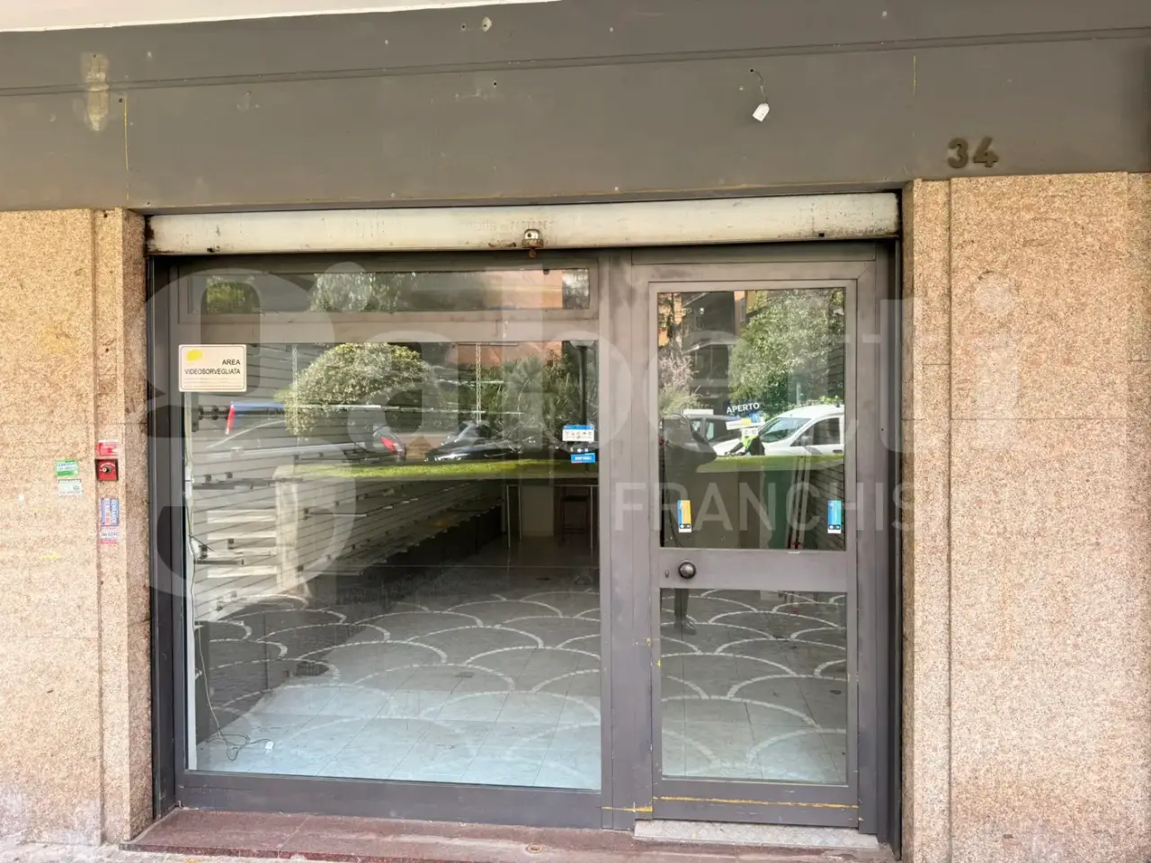 Negozio in Via Vincenzo Renieri 34, Roma, {3} - Foto 2