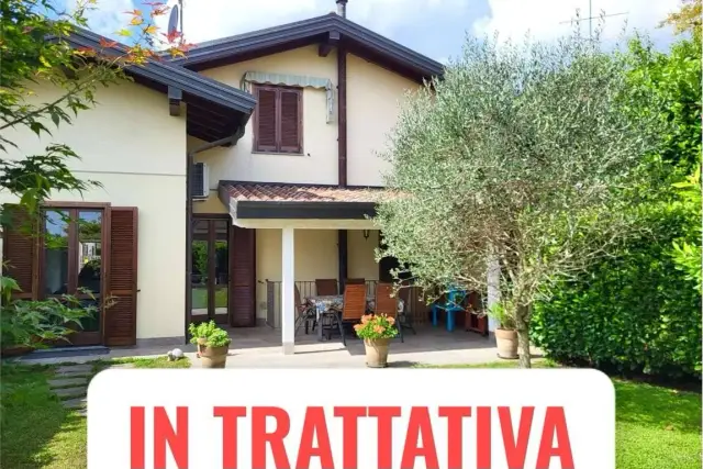 Villa a schiera in Via Paradiso, Somma Lombardo - Foto 1