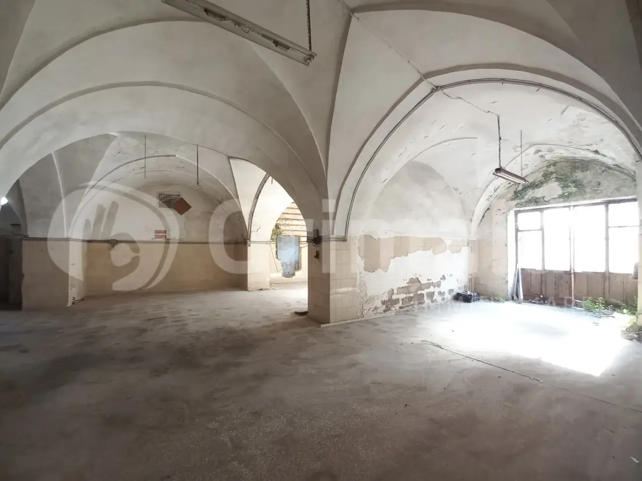 Magazzino in Via Santa Croce 83, Taviano, {3} - Foto 1
