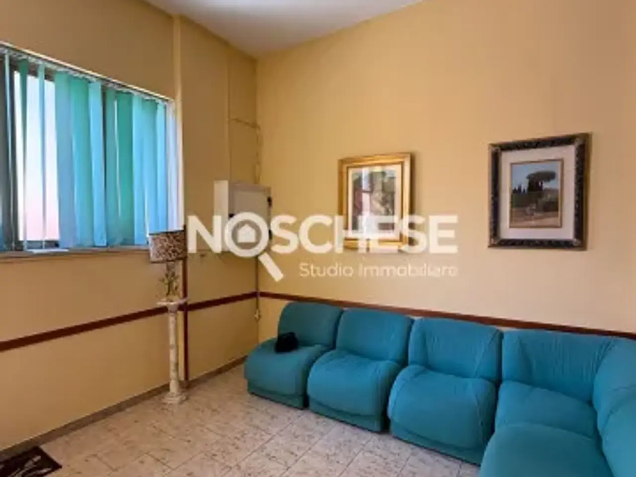 Negozio in Via Mario Antonio Alfani, Pontecagnano Faiano, {3} - Foto 1