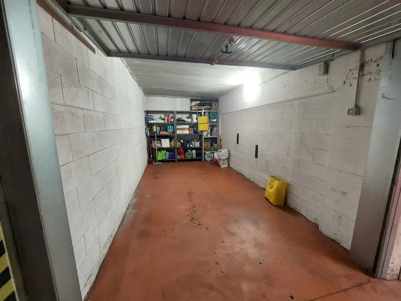 Parcheggio chiuso in Via Giuseppe Maria Saporiti, Genova, {3} - Foto 2