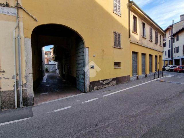 Zweizimmerwohnung in Via Don Giovanni Ferrario 14, Muggiò - Foto 1