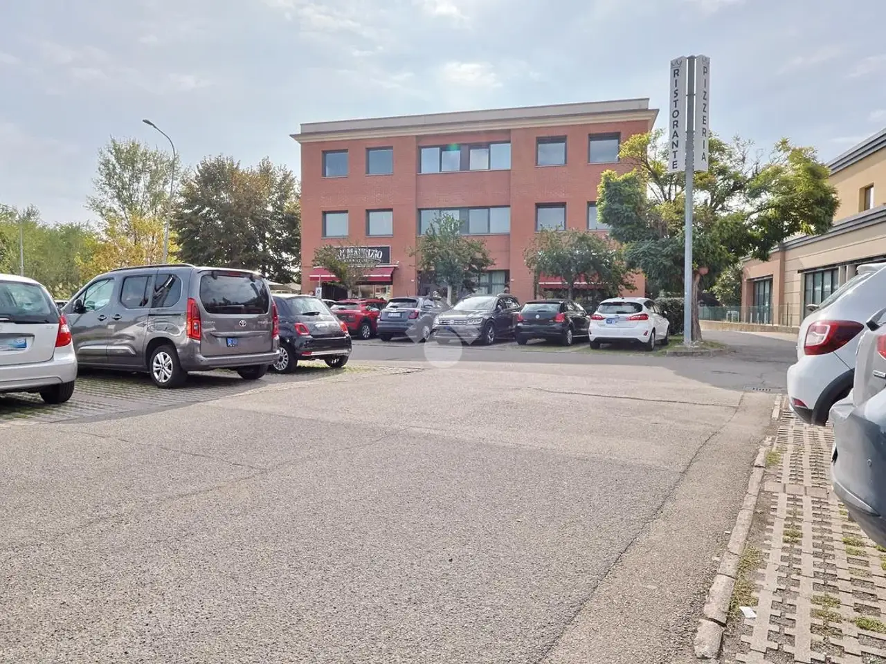 Ufficio in Via Monti Urali 00, Reggio nell'Emilia, {3} - Foto 1