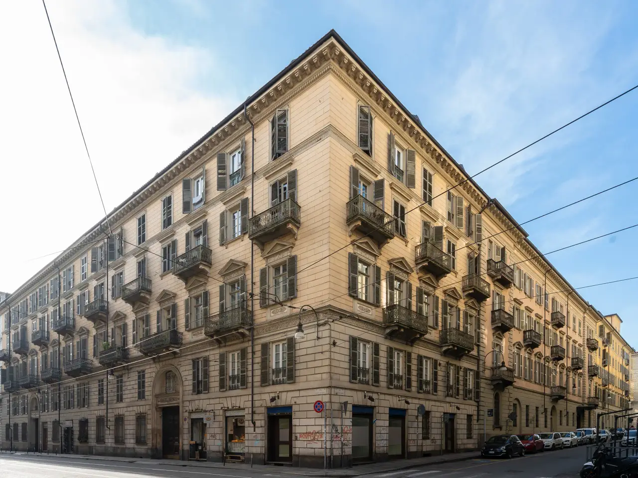 Negozio in Via Alfonso Bonafous 4, Torino, {3} - Foto 1