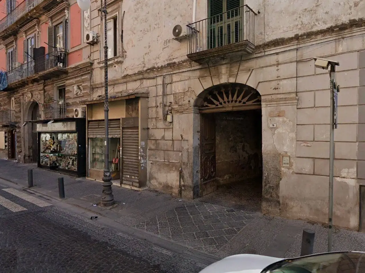 Magazzino in Corso Giuseppe Garibaldi 76, Portici, {3} - Foto 1