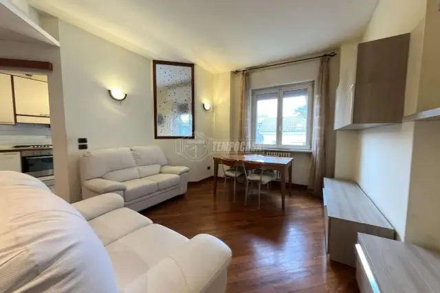 4-room flat in Via S.Carlo 19, Lissone - Photo 1