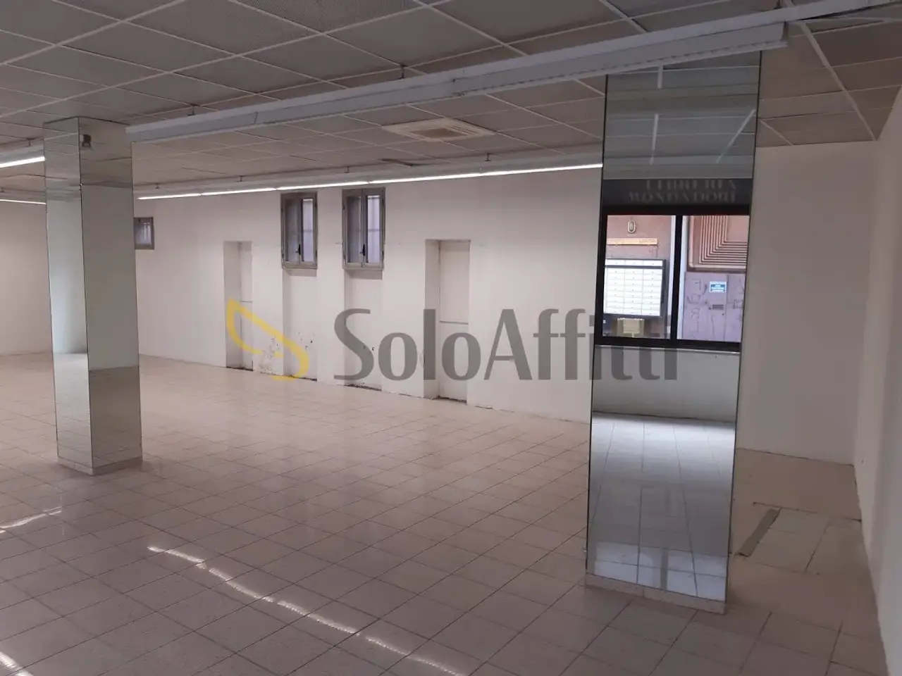 Negozio in Via Carlo Cignani 6, Forli', {3} - Foto 2