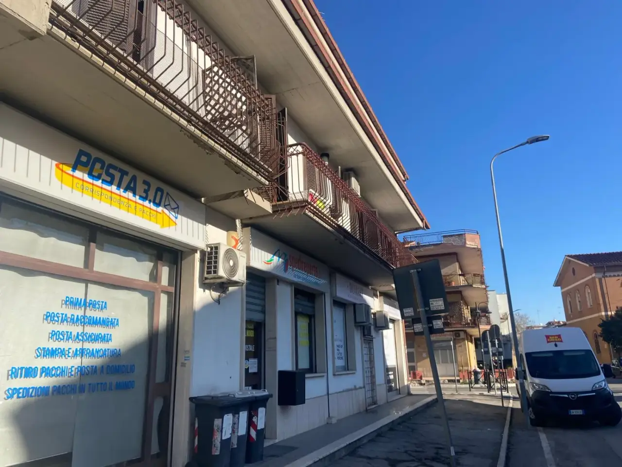 Magazzino in Via Cardinal Deodato Piazza, Monterotondo, {3} - Foto 2