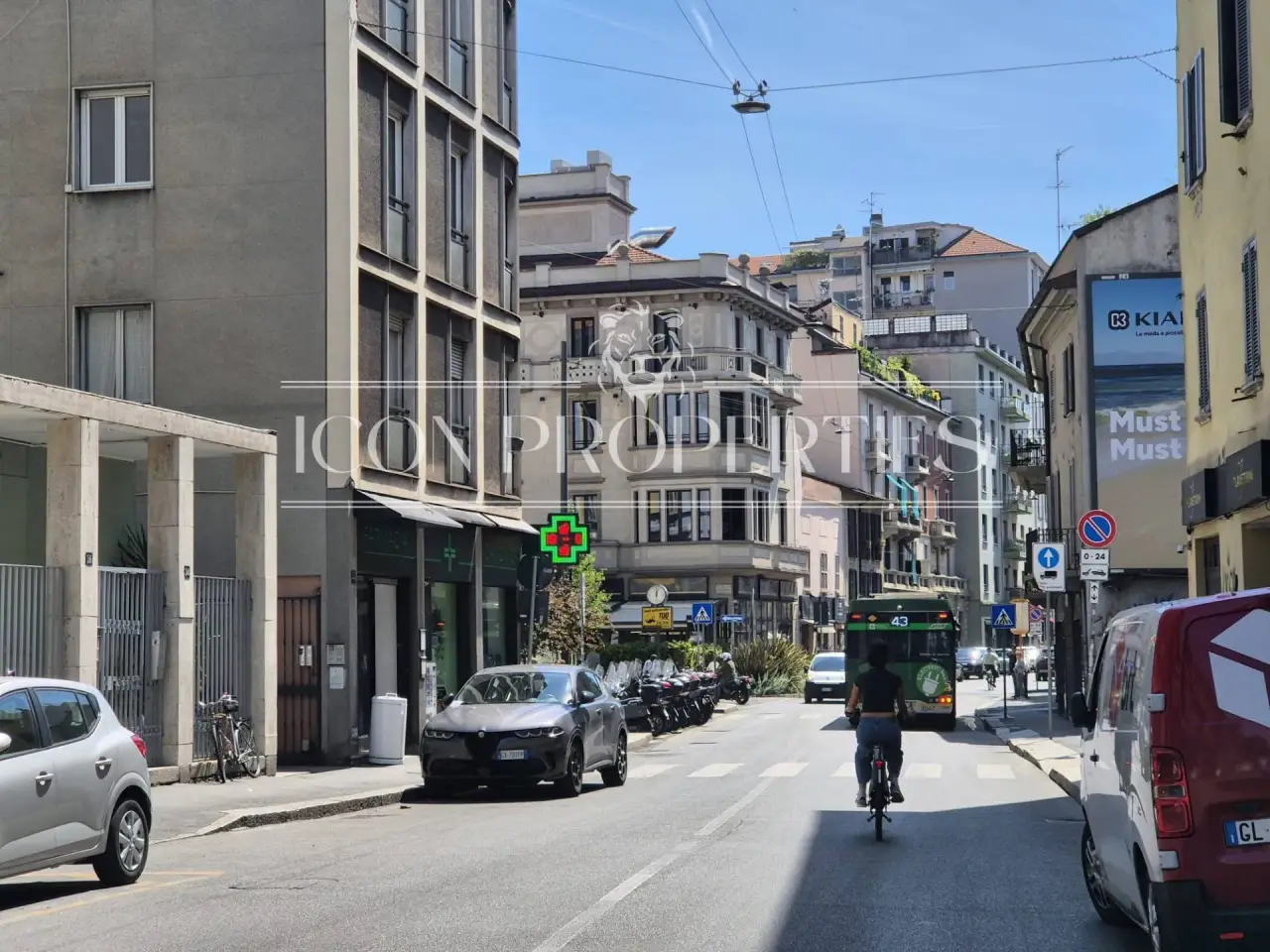 Negozio in Via Luigi Canonica, Milano, {3} - Foto 1