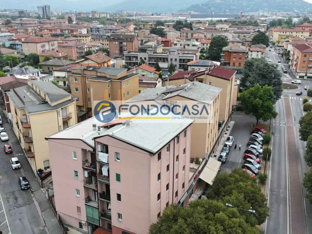 Negozio in Via Torricella  di Sopra 52, Brescia, {3} - Foto 1