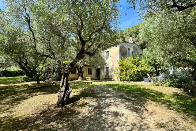 Country house or cottage, Capalbio - Photo 1