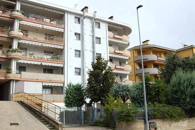 Apartament in Viale America, Roseto degli Abruzzi - Photo 1