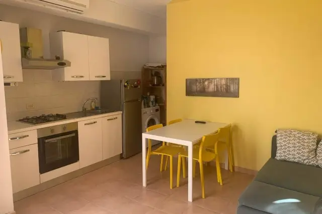 2-room flat, Latina - Photo 1