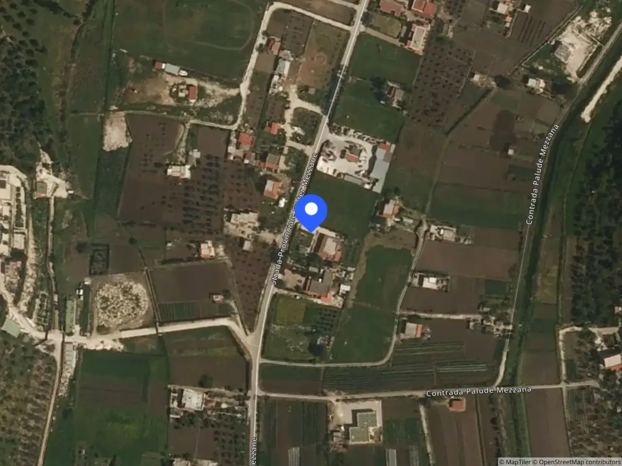 Negozio in Località Palude Mezzane S.N.C, Vieste, {3} - Foto 2