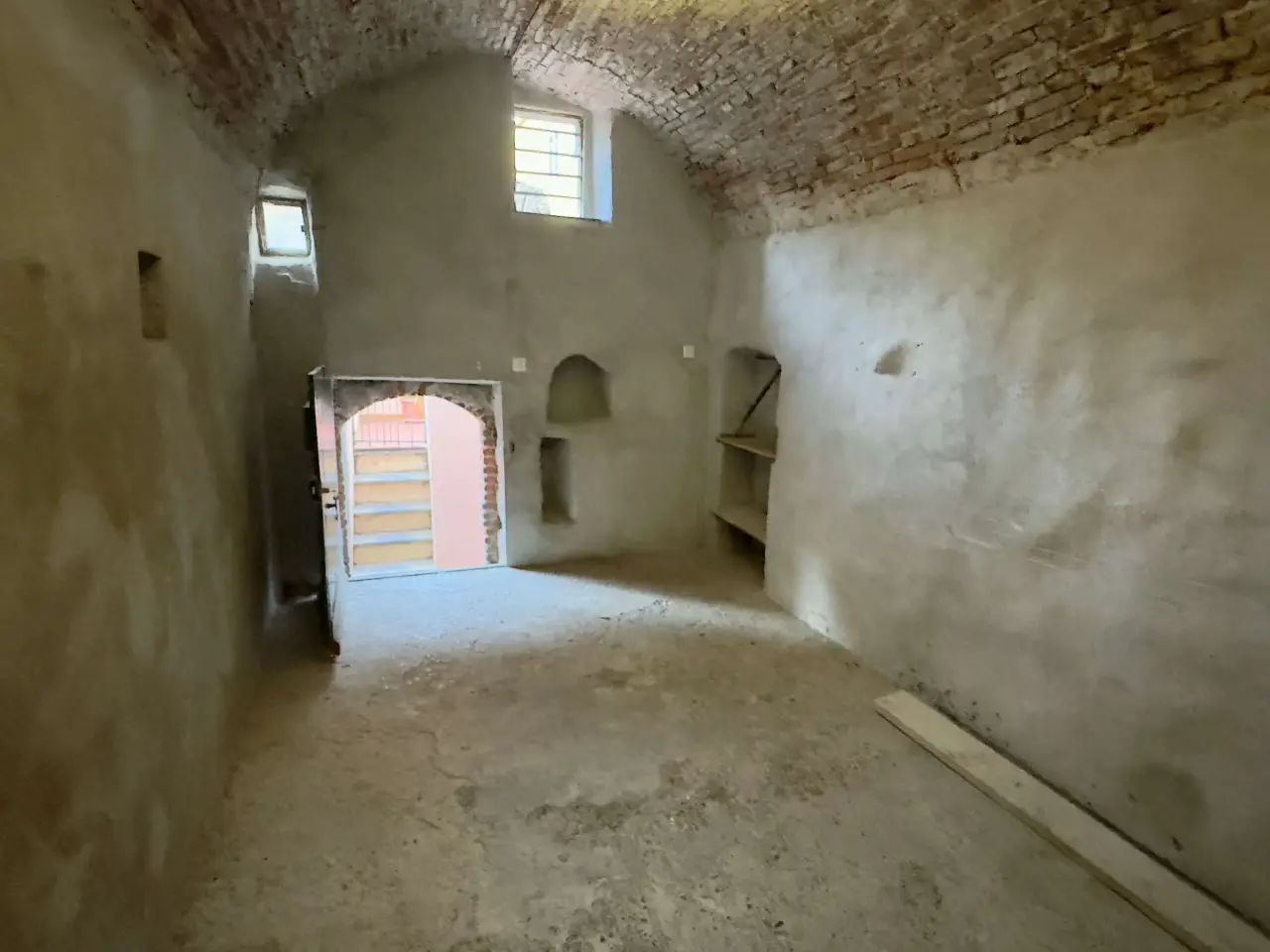Magazzino in Via Genova, Borghetto Santo Spirito, {3} - Foto 1