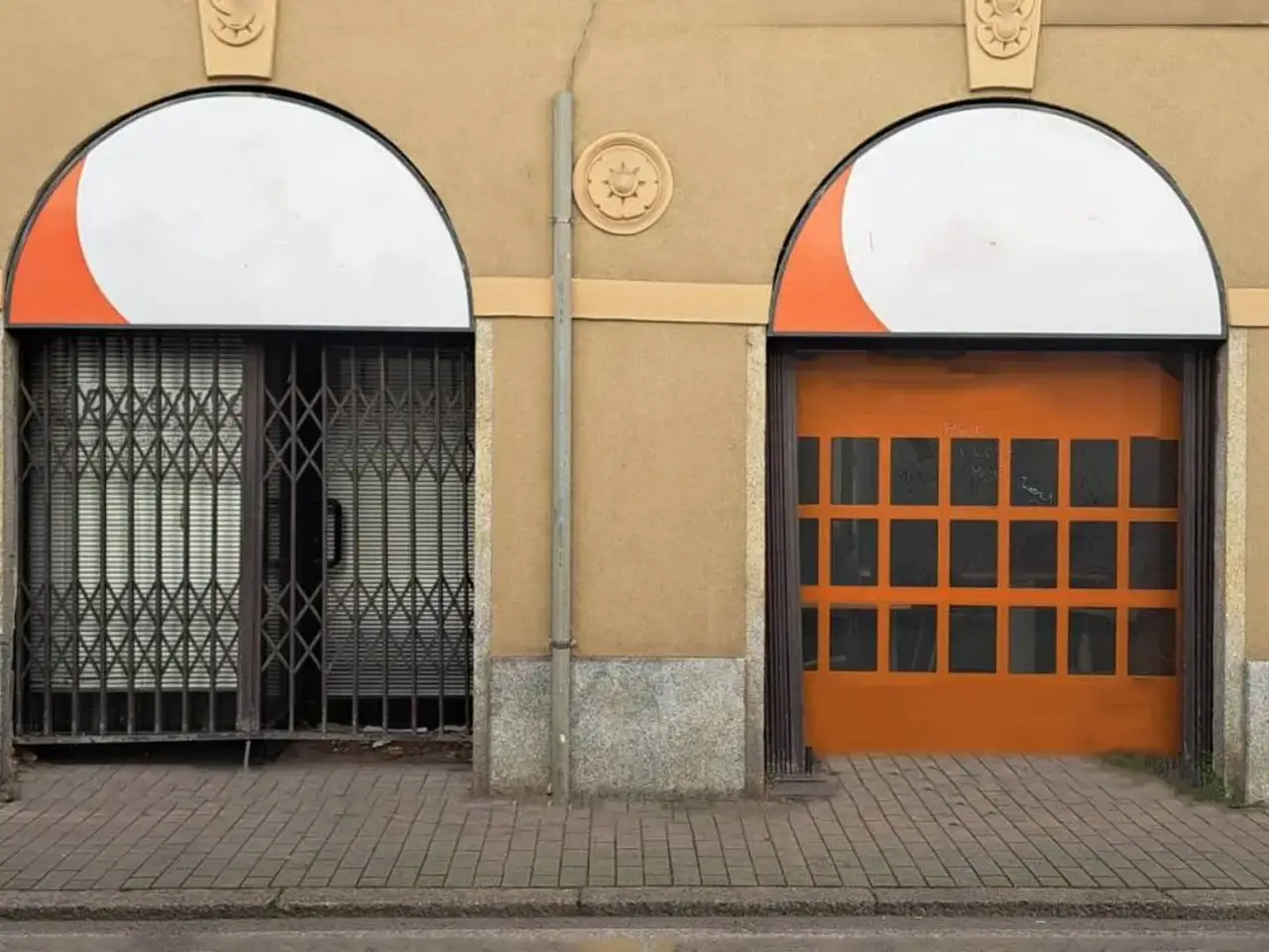 Negozio in Via Gaetano Casati 9e, Monza, {3} - Foto 1