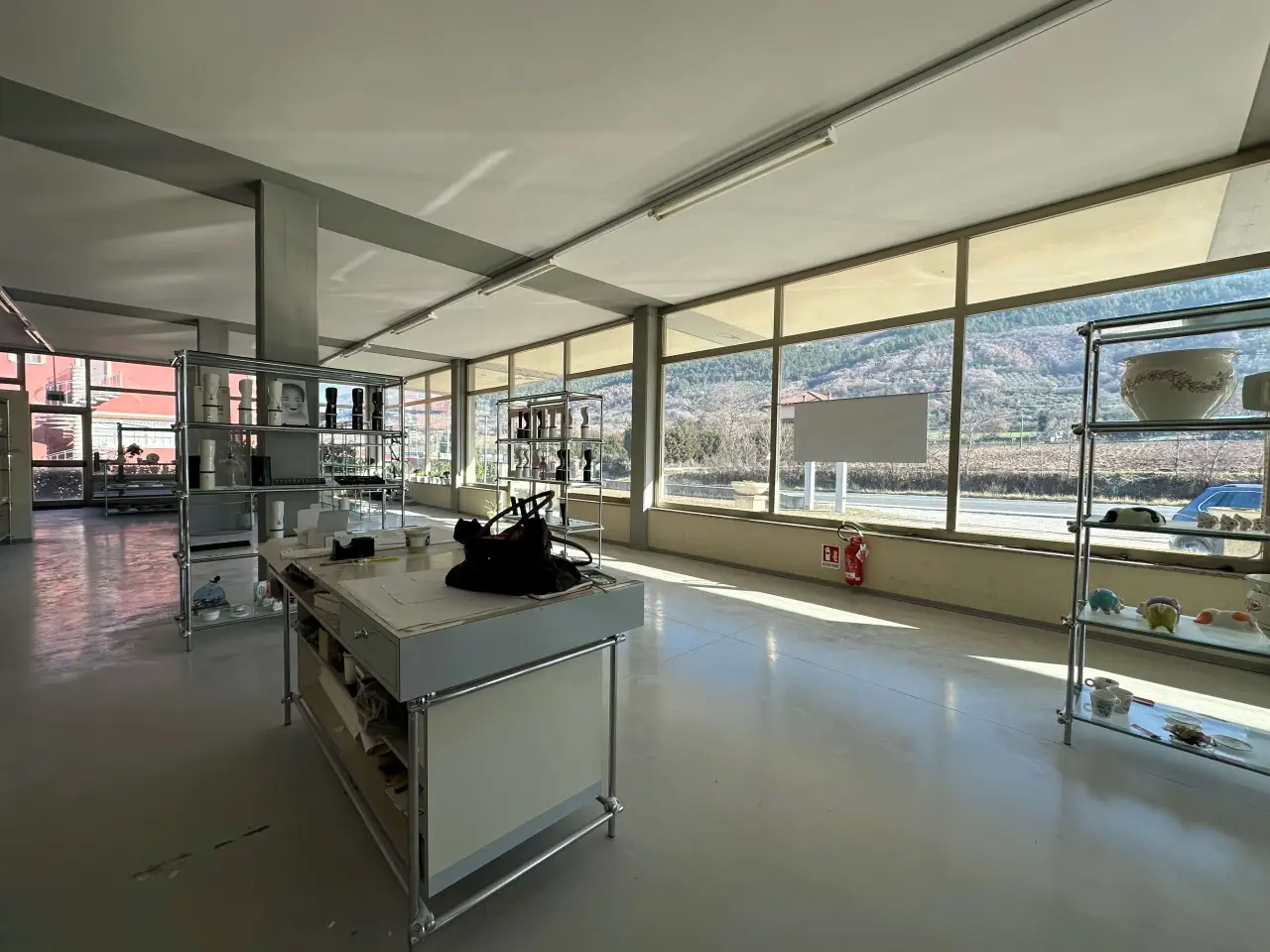 Ufficio in Via Flaminia Sud Km 186, Gualdo Tadino, {3} - Foto 1