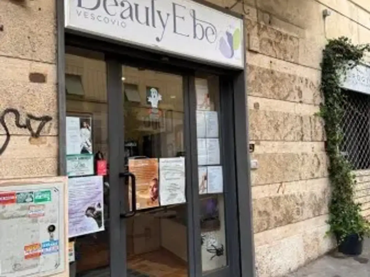 Centro estetico - Solarium - Benessere in Via Magliano Sabina, Roma, {3} - Foto 2
