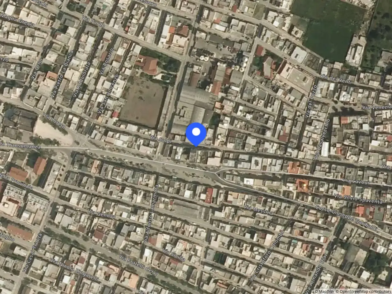 Capannone in Via Salpi 55/Via Pisacane/Via Porta Pia 55, Trinitapoli, {3} - Foto 1