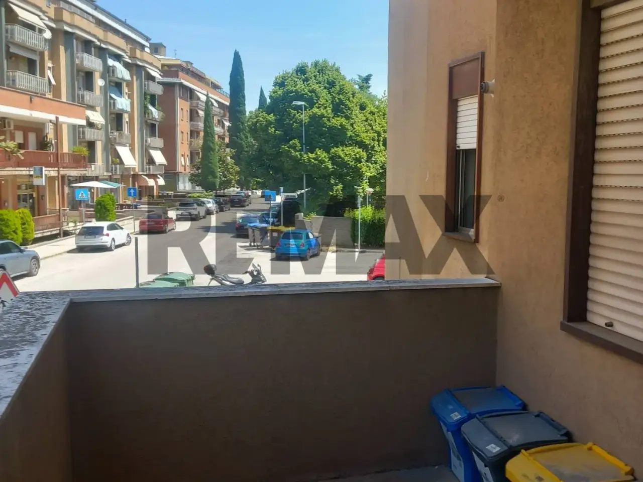 Ufficio in Via Monte Bianco 21, Foligno, {3} - Foto 1
