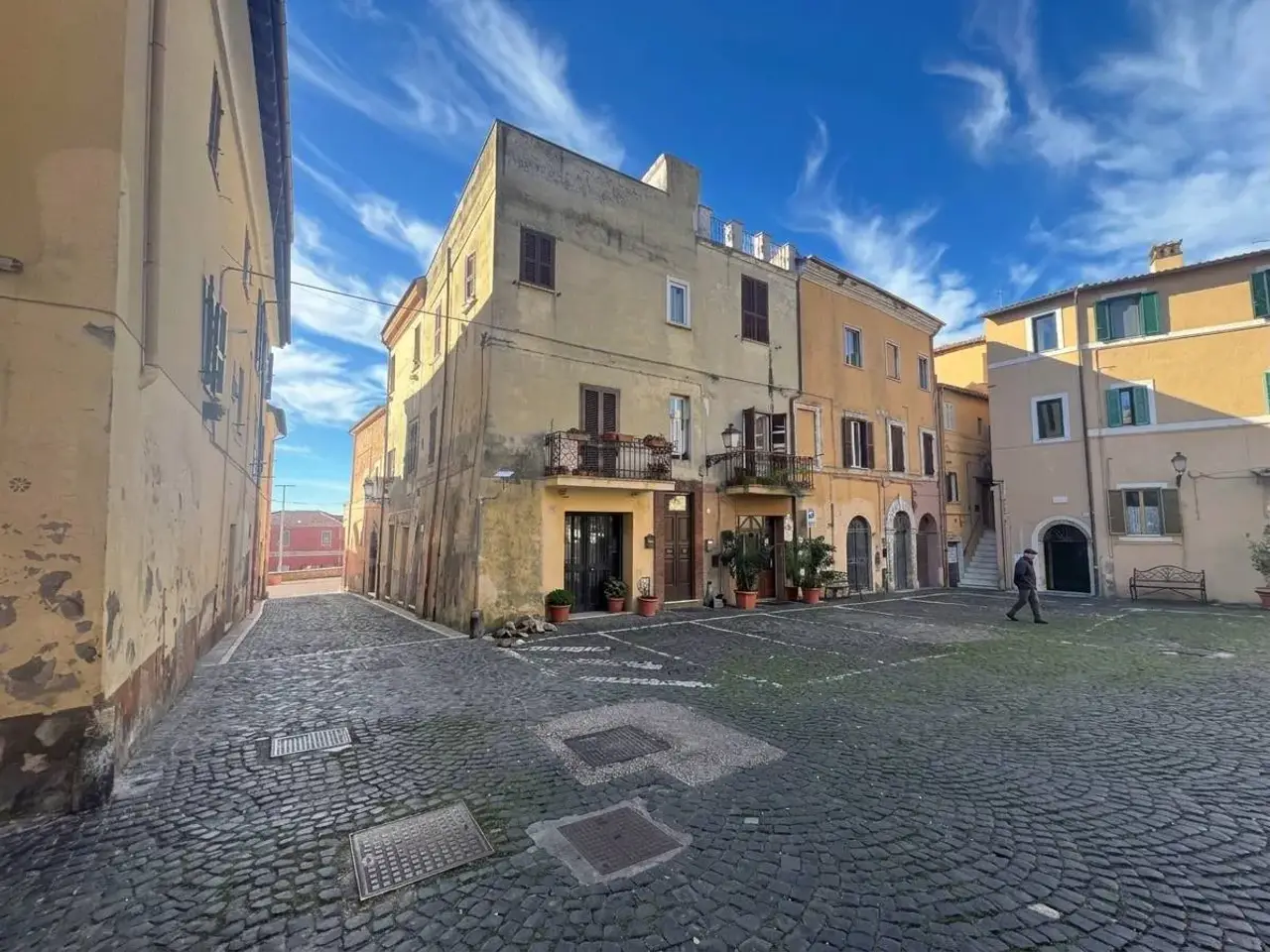 Laboratorio in Piazza Carducci, Monterotondo, {3} - Foto 1