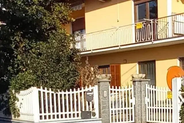 Trilocale in Via Pasubio 59, Moncalieri - Foto 1