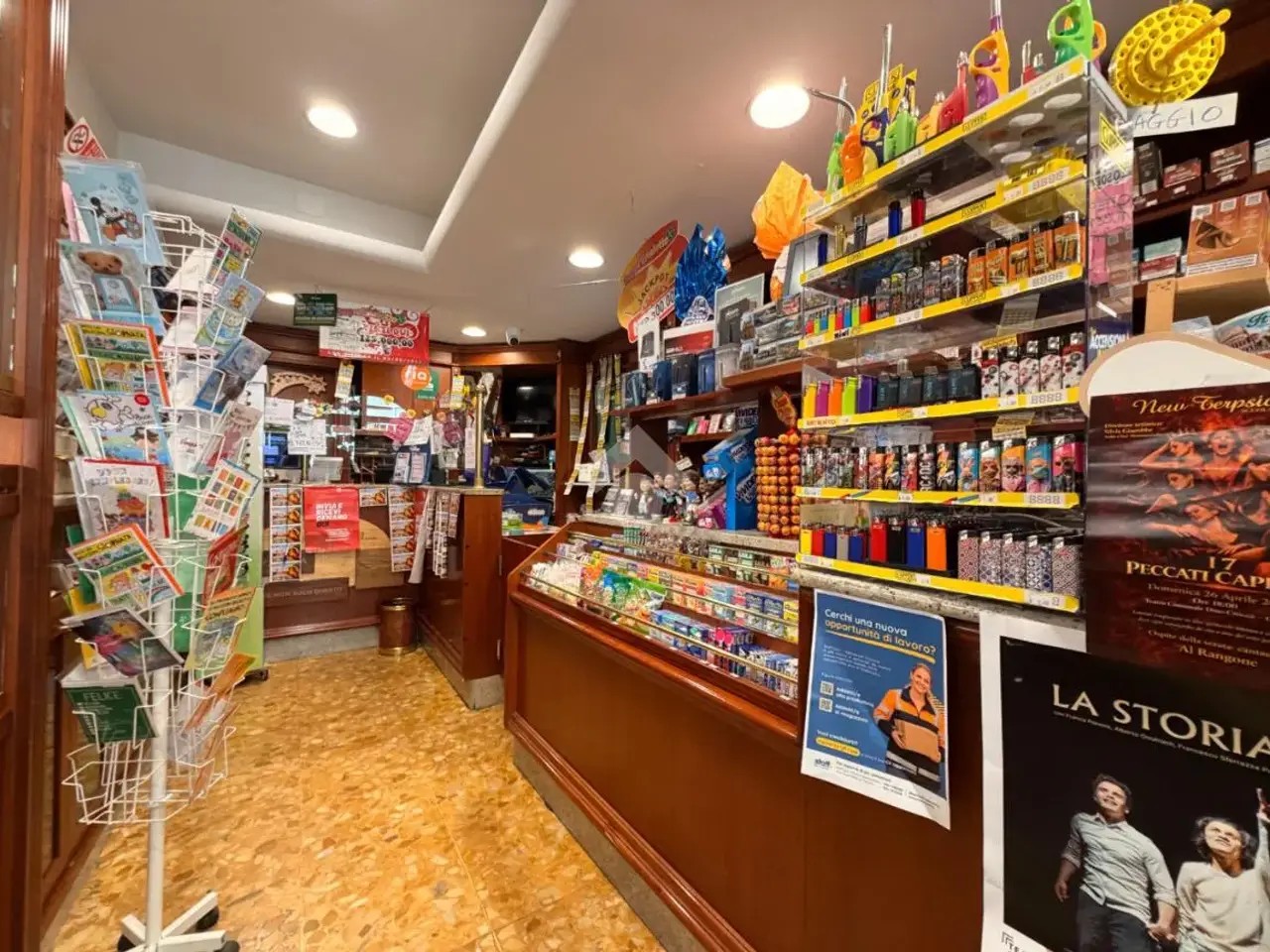 Negozio in Via San Paolo della Croce 32, Ovada, {3} - Foto 2