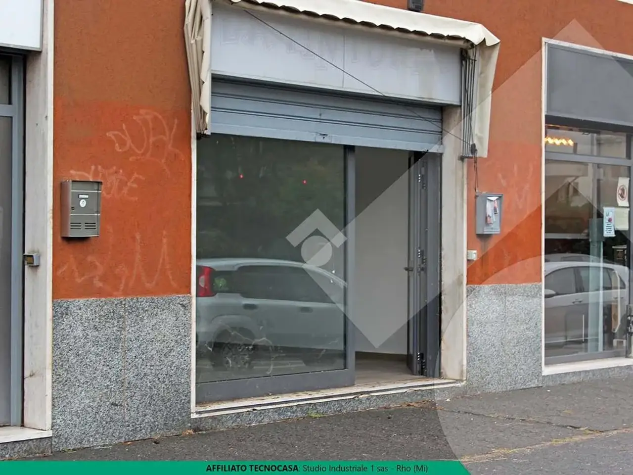 Negozio in Via IV Novembre 13, Settimo Milanese, {3} - Foto 1