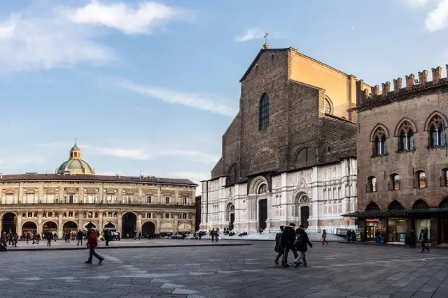 Geschäft in Via Massimo d'Azeglio, Bologna - Foto 1