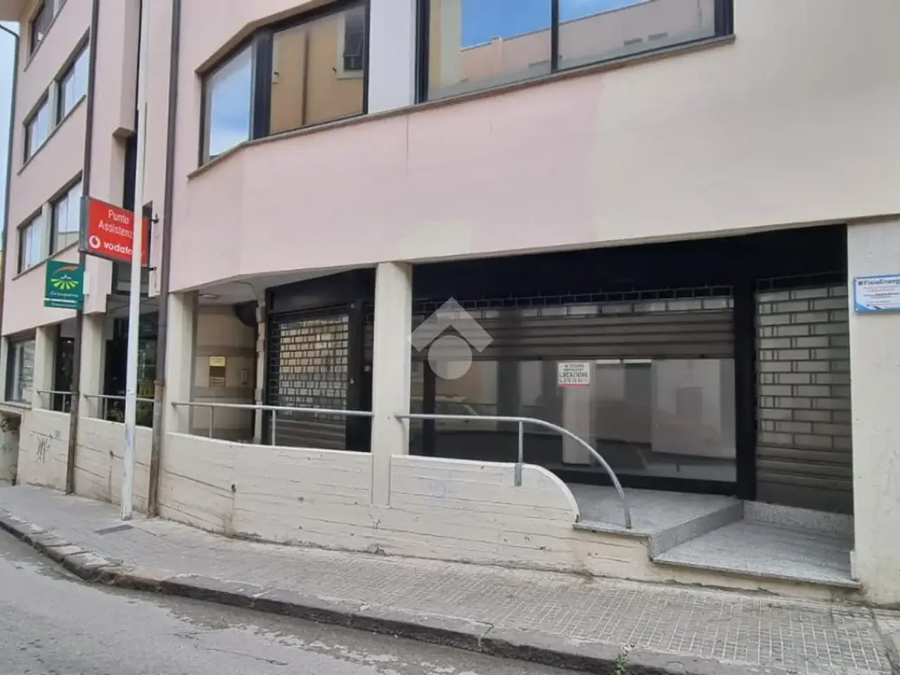 Negozio in Via P Paoli 12, Sassari, {3} - Foto 2