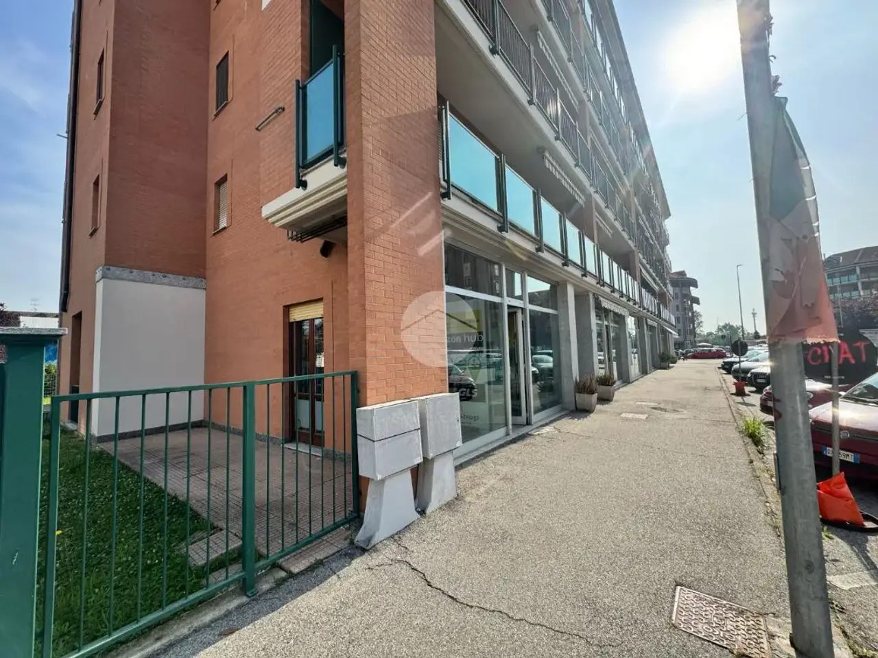 Negozio in Via Paolo Regis 64, Chivasso, {3} - Foto 1