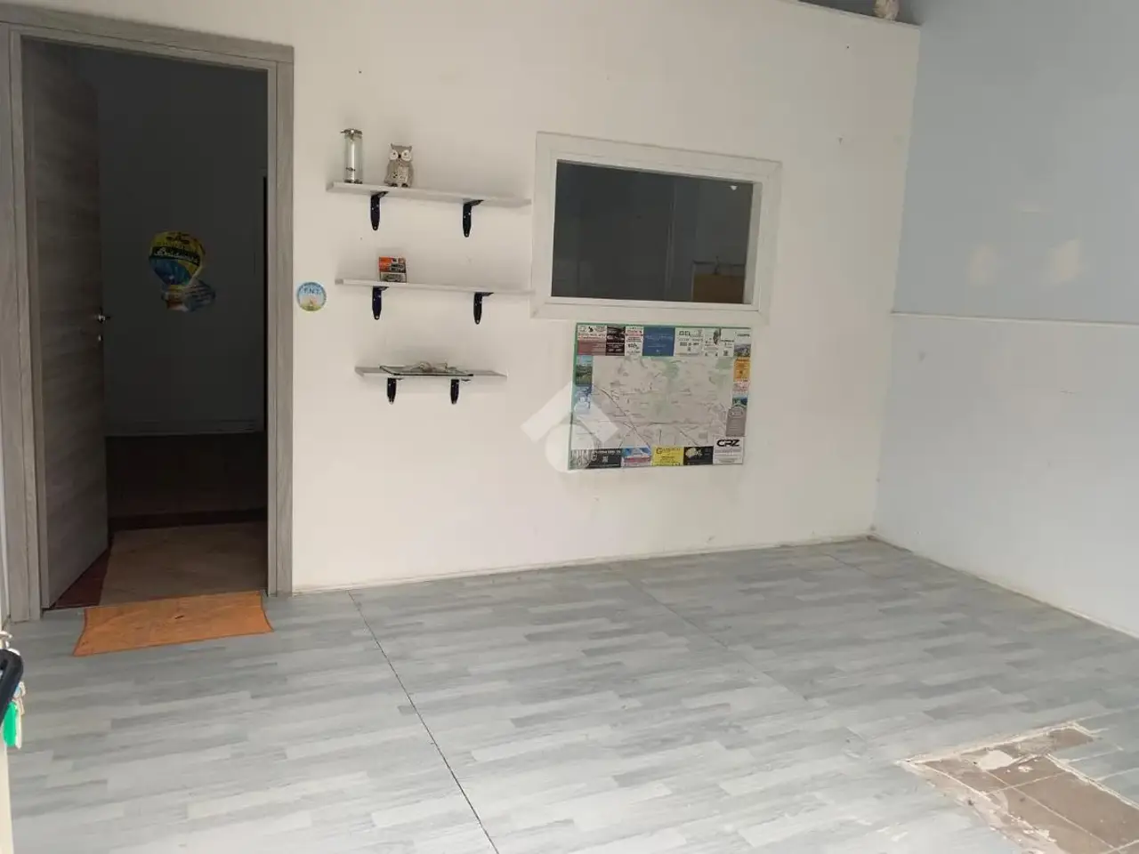 Negozio in Via Francesco Marchesiello 61, Caserta, {3} - Foto 2