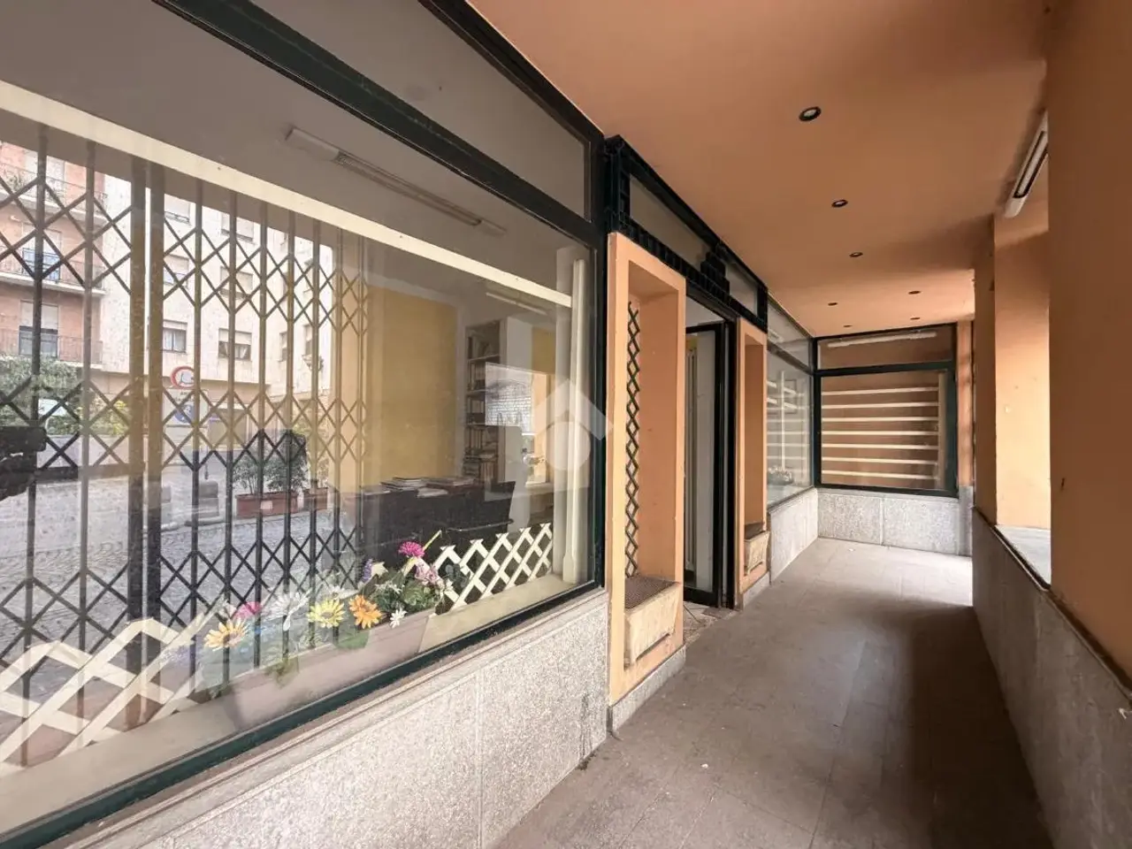 Ufficio in Via Paolo Giacometti 30, Novi Ligure, {3} - Foto 1