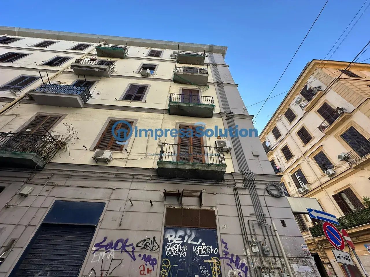 Negozio in Via Benedetto Cairoli, Napoli, {3} - Foto 2