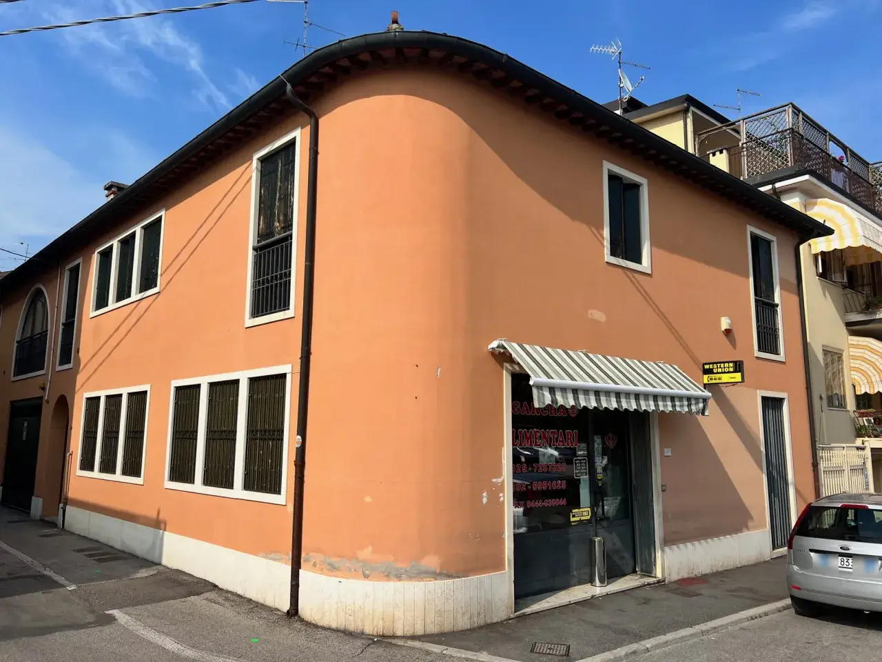 Negozio in Via Macello, Lonigo, {3} - Foto 1