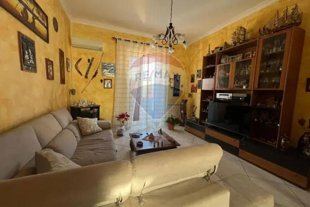 4-room flat in Via Simone Guli 62, Palermo - Photo 1