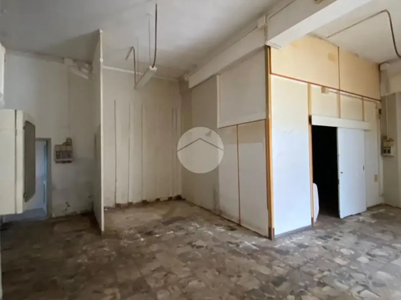 Negozio in Via Piave, Azzano San Paolo, {3} - Foto 1