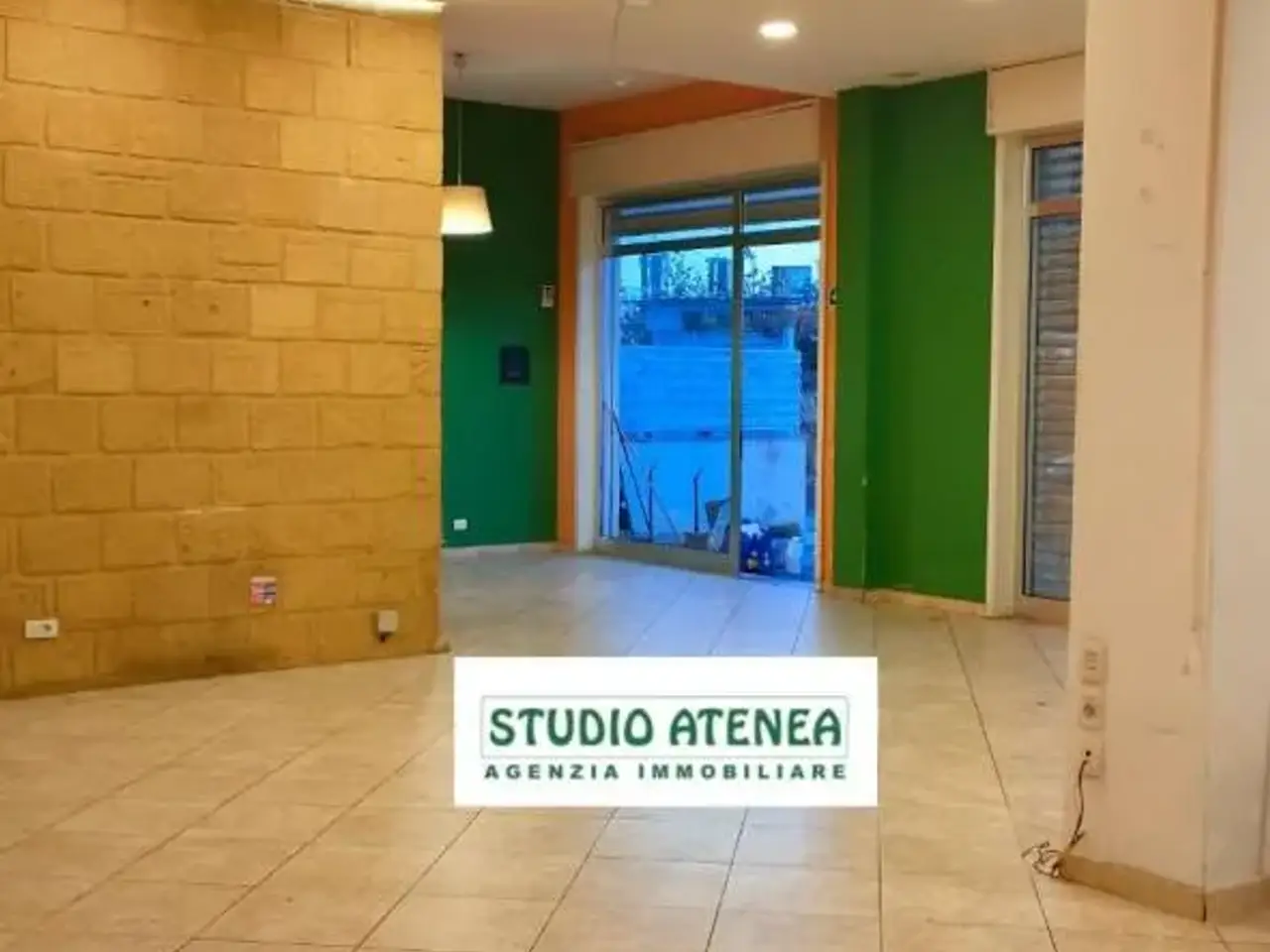 Magazzino in Viale dei Giardini, Agrigento, {3} - Foto 1