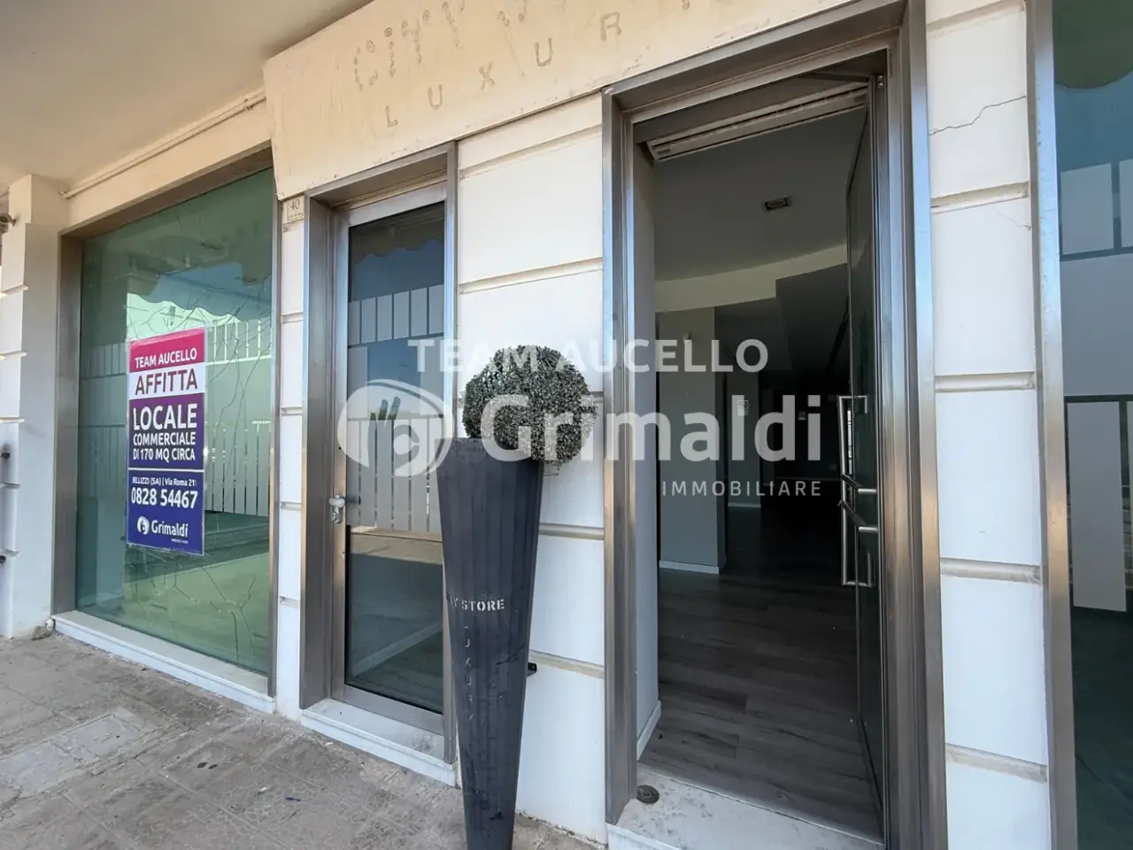 Palazzina commerciale in Via Roma 40, Bellizzi, {3} - Foto 1