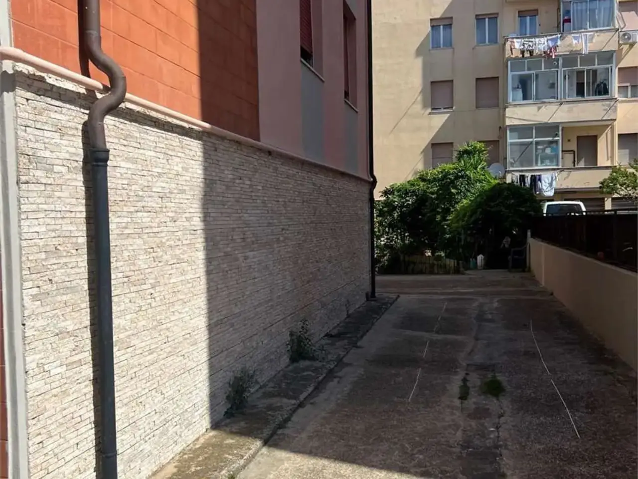 Magazzino in , Livorno, {3} - Foto 1