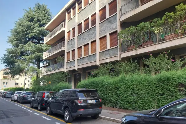 Shared office in Via Brigata Lupi 8, Bergamo - Photo 1