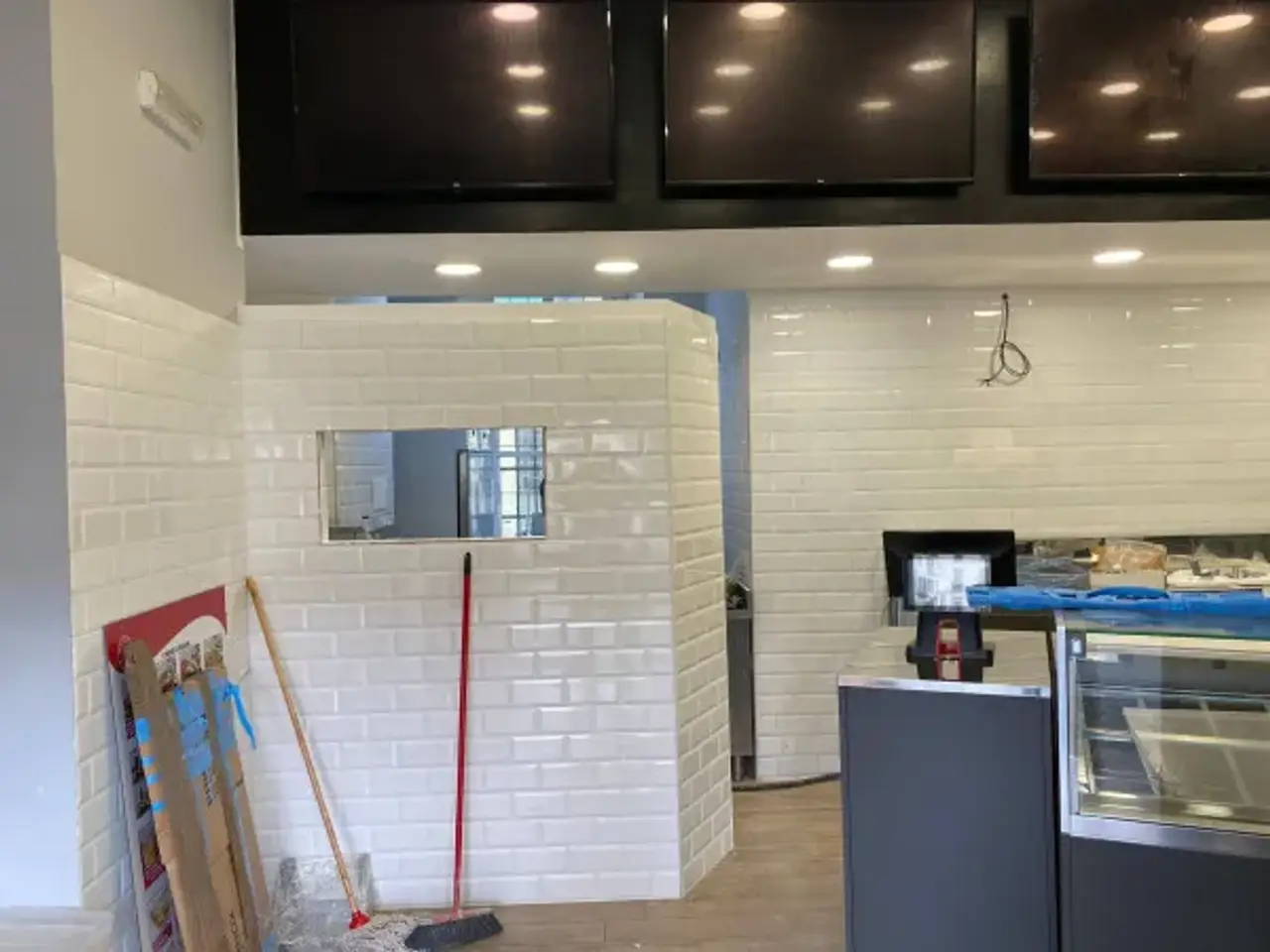 Gelateria in Piazza Vittorio Veneto 17, Torino, {3} - Foto 2