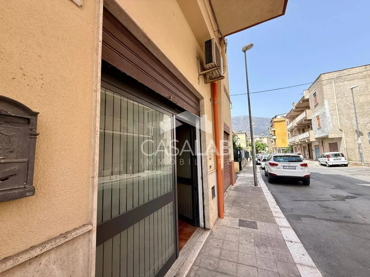 Negozio in Via Campania, Carini, {3} - Foto 2