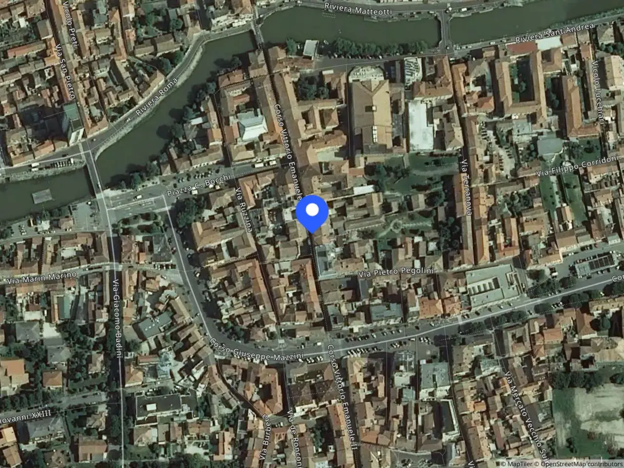 Fabbricato misto in Corso Vittorio Emanuele II, 81-87 81, Adria, {3} - Foto 1