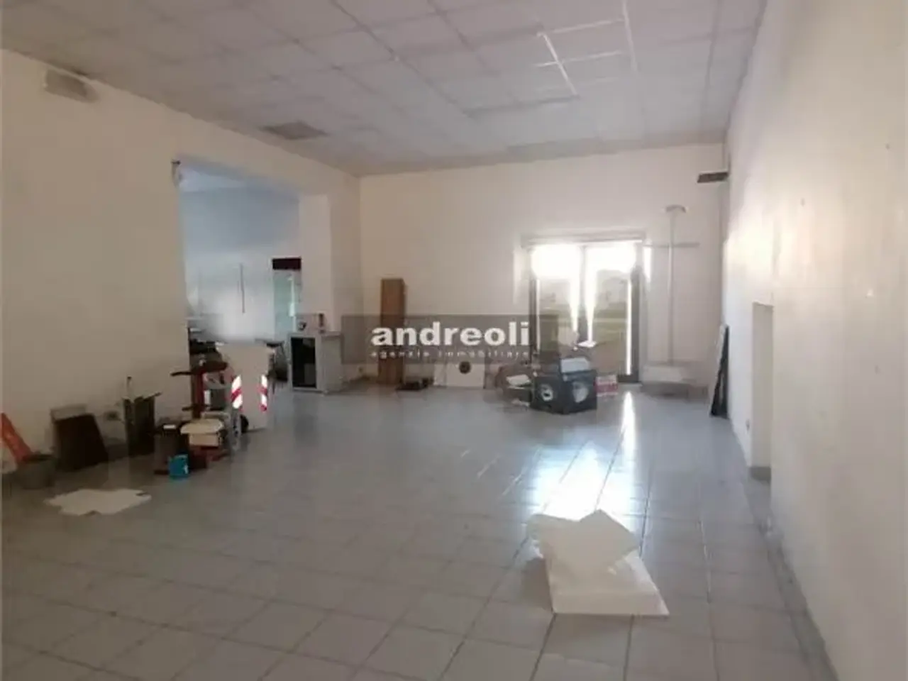 Negozio in , Jesi, {3} - Foto 2
