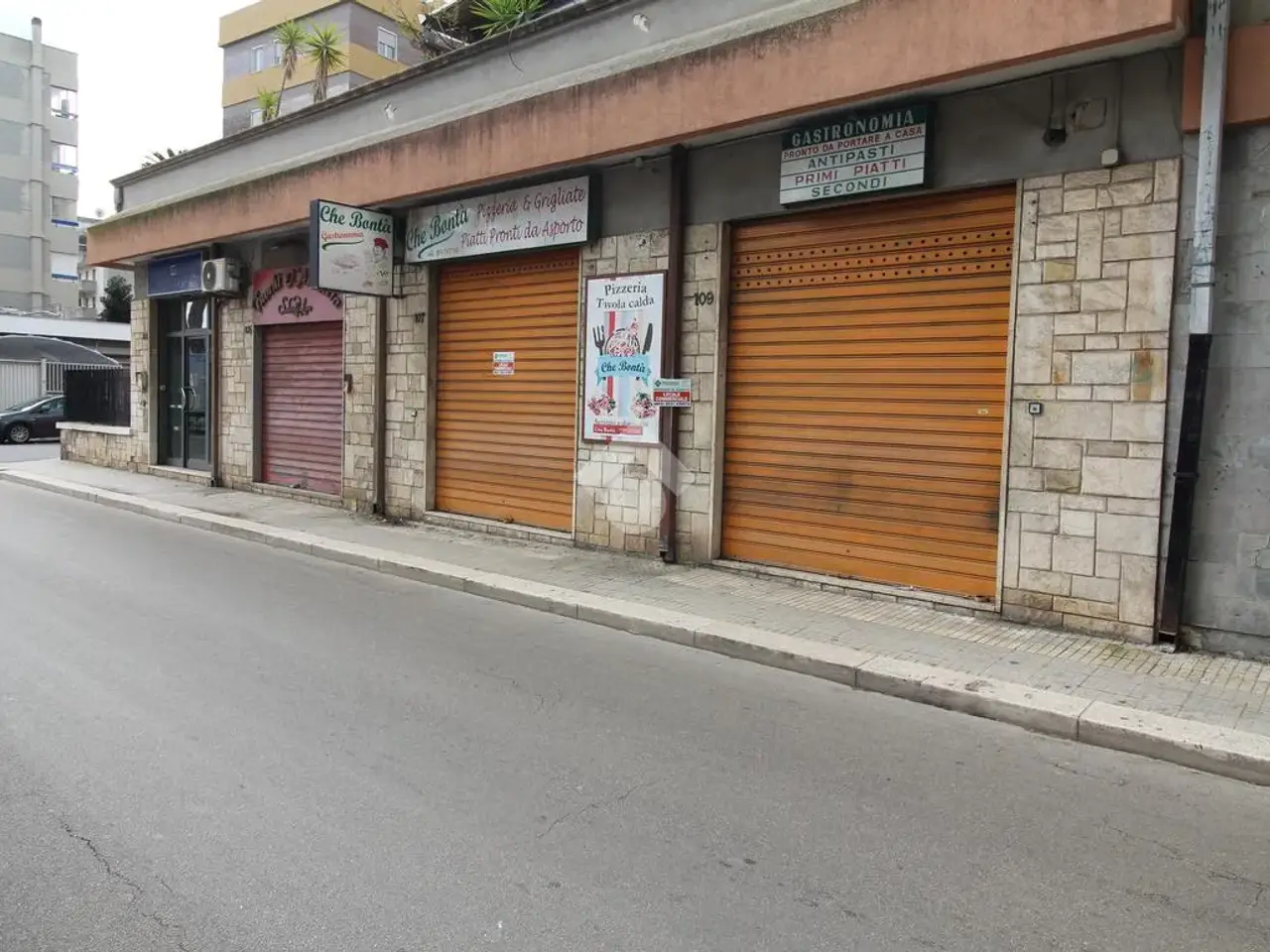 Negozio in Viale San Giovanni Bosco 107, Brindisi, {3} - Foto 1