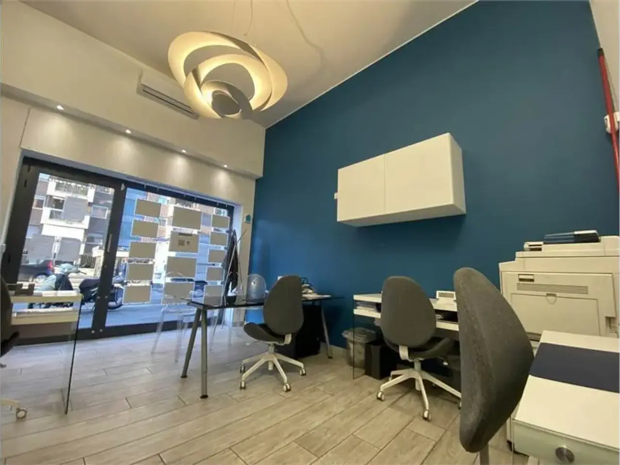 Ufficio in Viale Bacchiglione 2, Milano, {3} - Foto 1